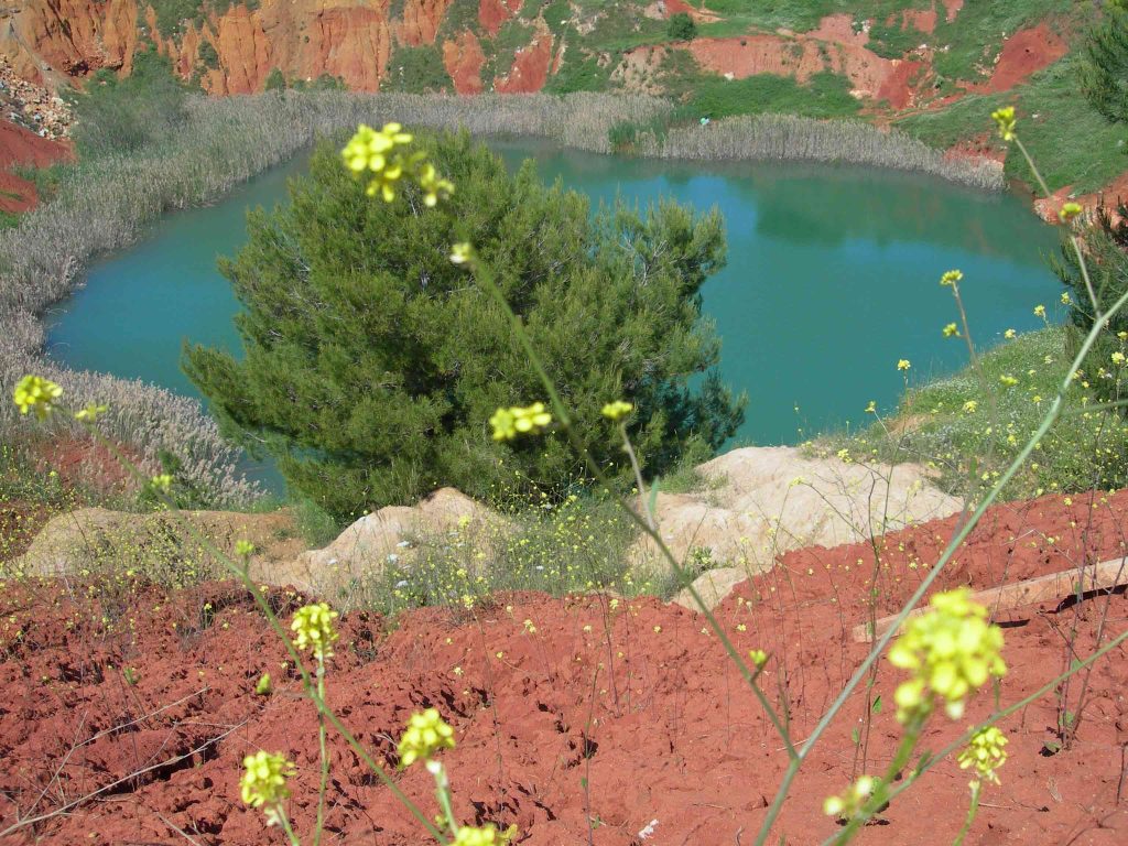 cava di bauxite